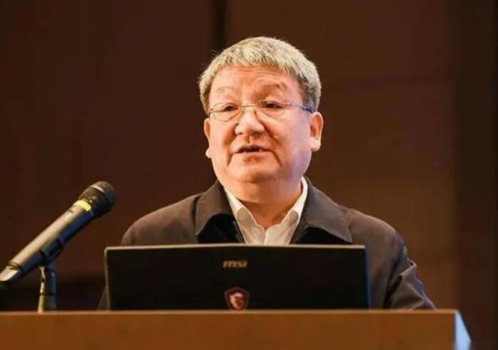 文望青：深耕桥梁，26年不断锐意进取