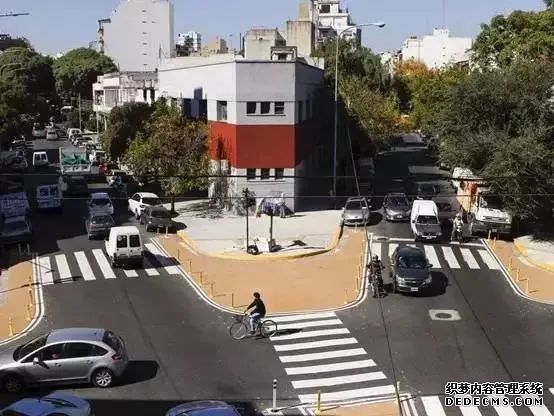 交叉路口设计方案_交叉路口设计平面图_
