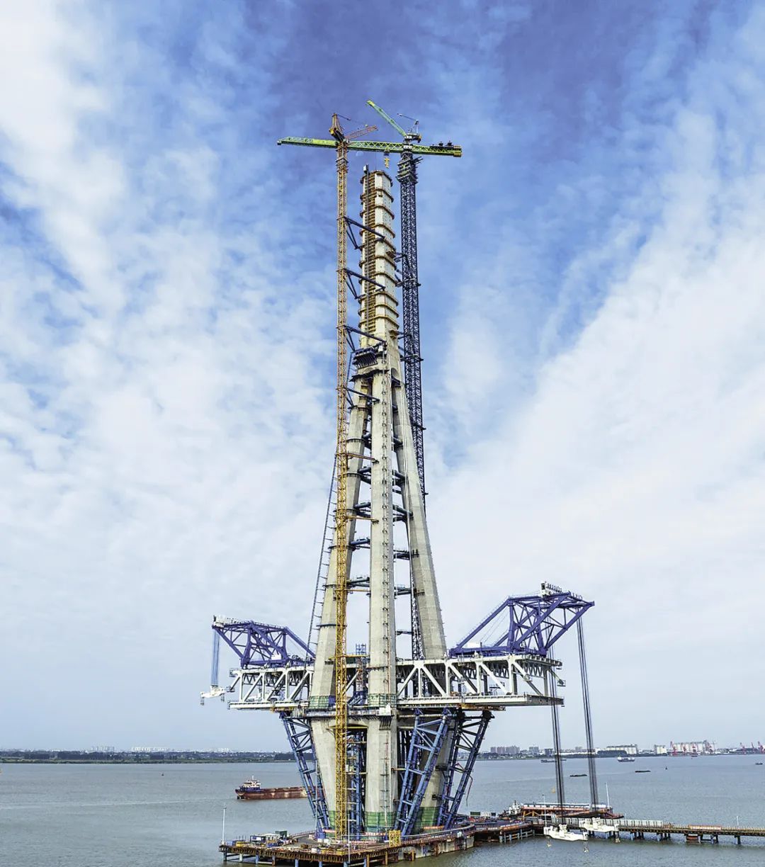 中国桥梁建造装备发展_智能造桥设备技术_桥梁设备